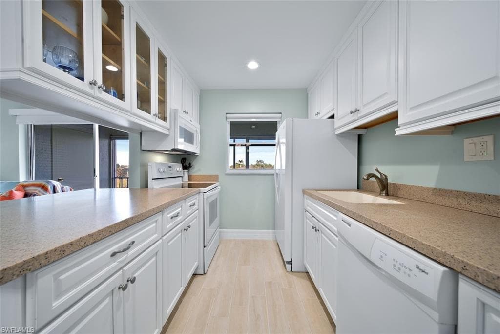 1610 Middle Gulf DR D5-19