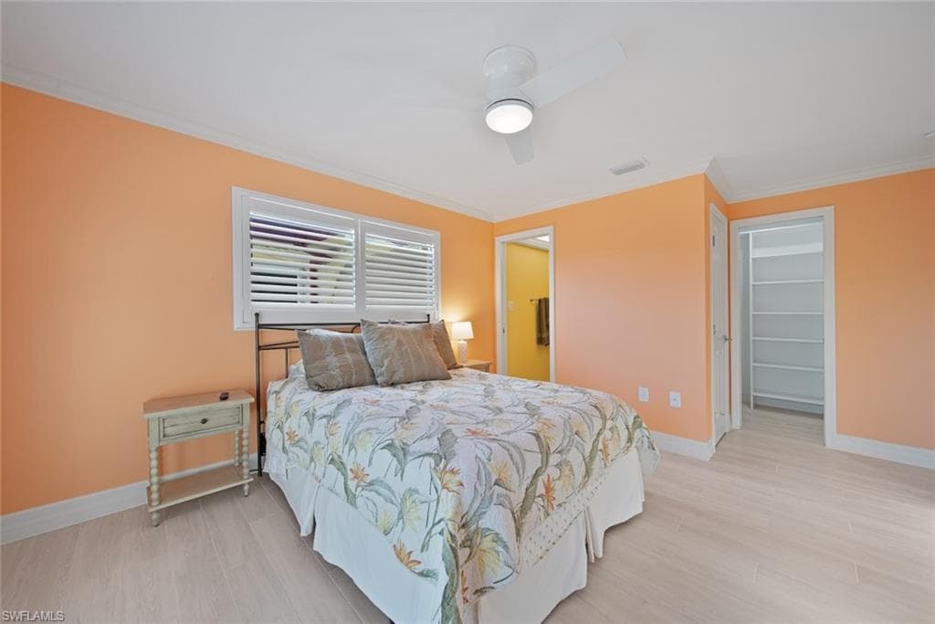 1610 Middle Gulf DR D5-27