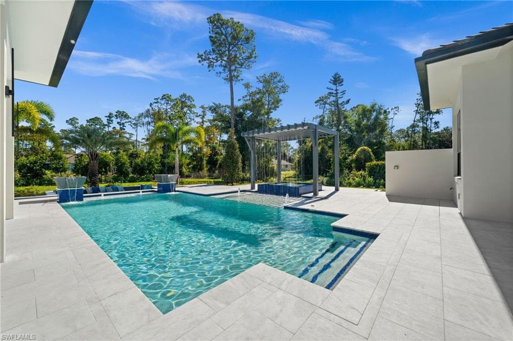 2272 Oakes BLVD-6
