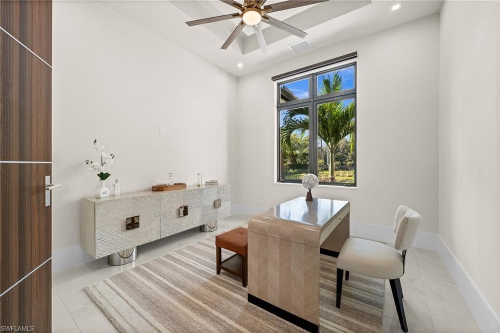 2272 Oakes BLVD-20