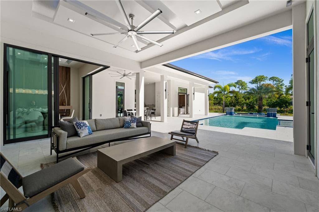 2272 Oakes BLVD-45