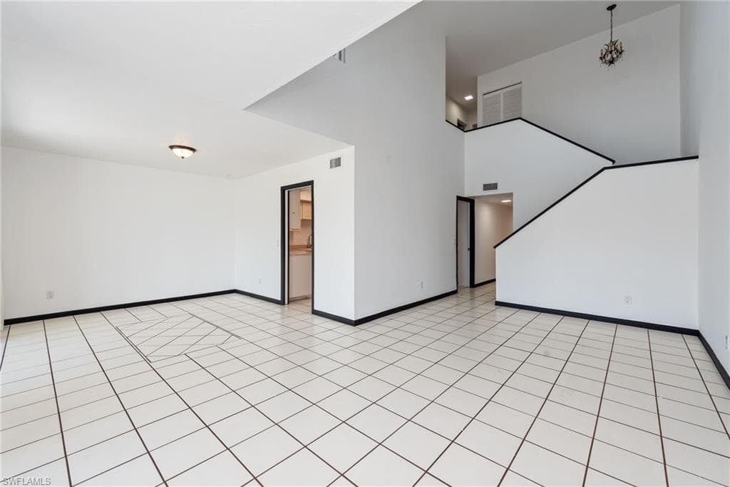 494 Bristle Cone LN 48-8