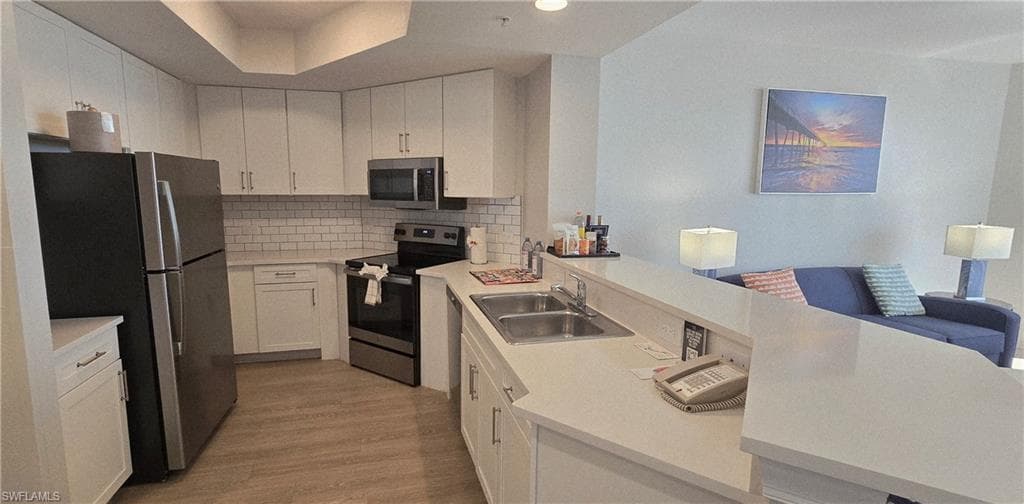 200 Estero BLVD 206-7