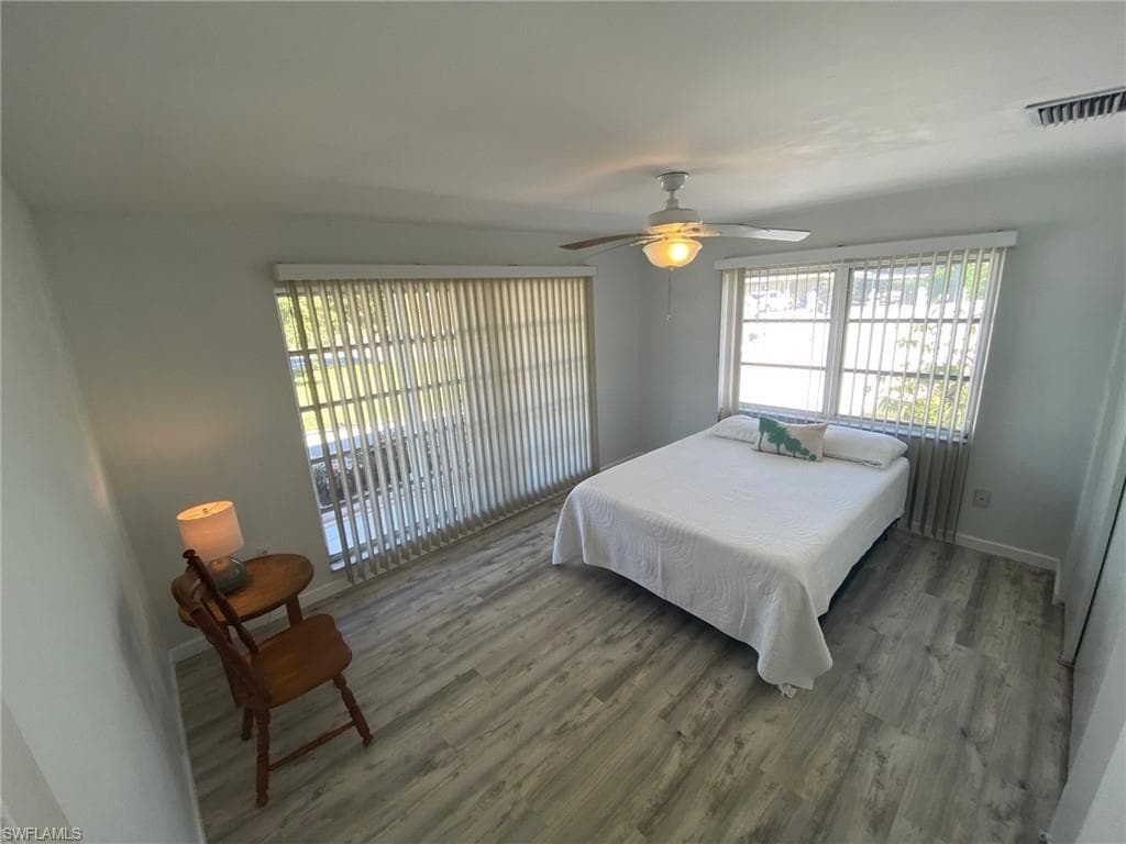 22 Constitution DR-26