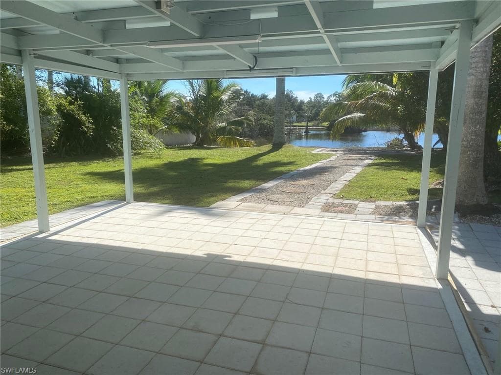 22 Constitution DR-32