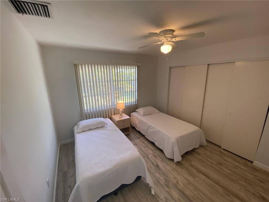 22 Constitution DR-28