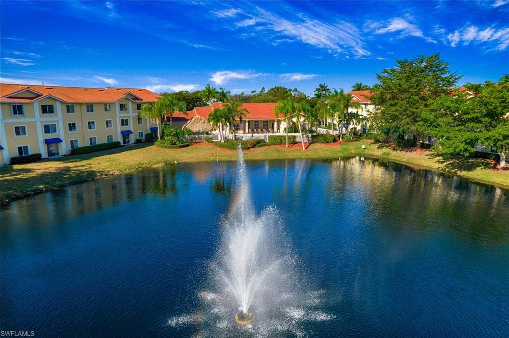 8244 Key Royal CIR 615-2