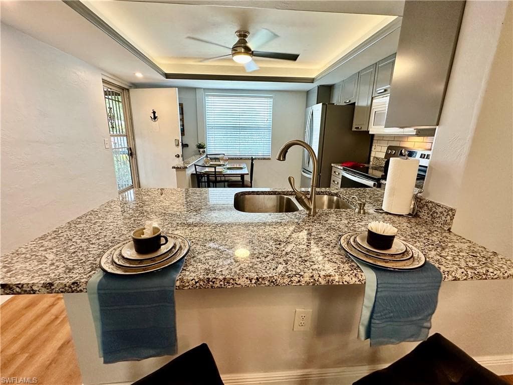 2828 Jackson ST I-1-4