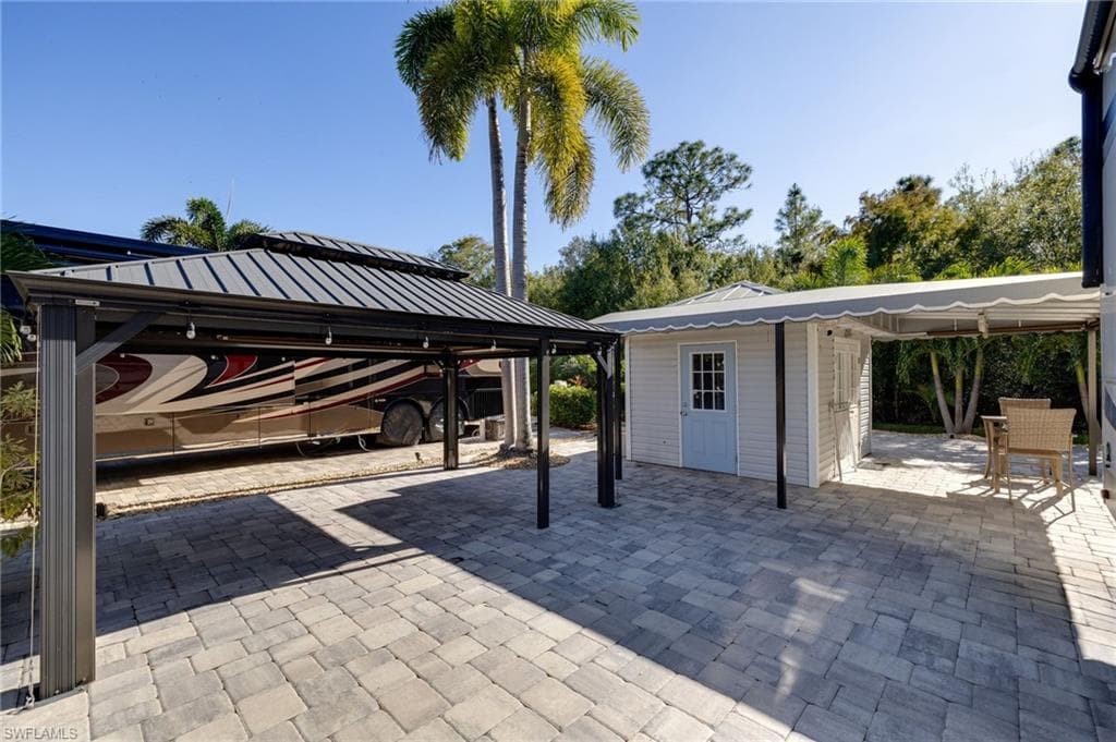 5846 Burrwood CT E-2