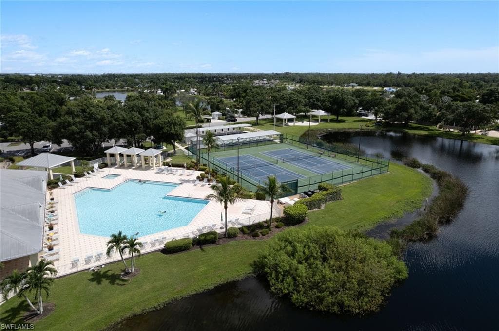 5846 Burrwood CT E-10