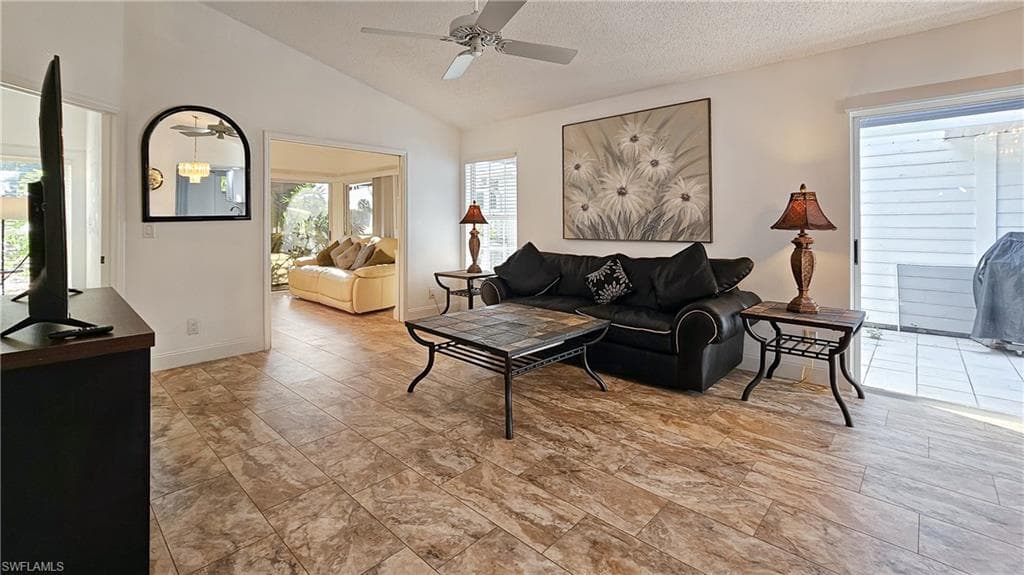 14805 Crooked Pond CT-36