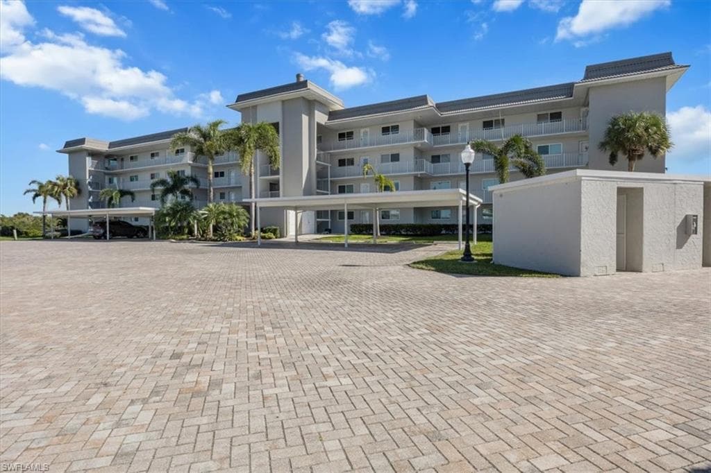 305 Goodlette-Frank RD S C304-2