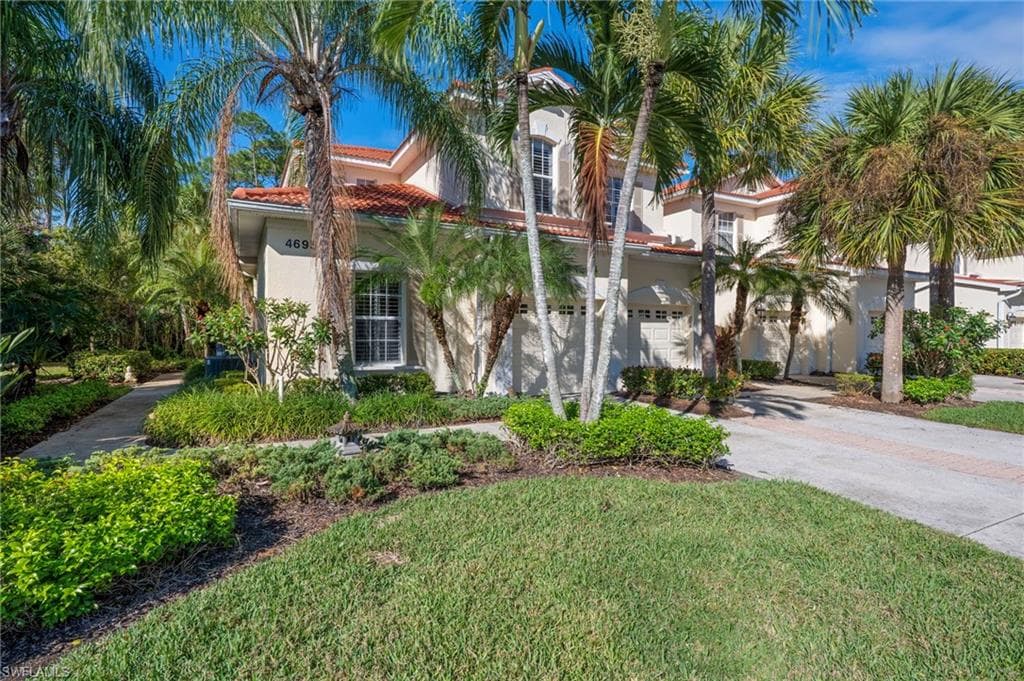 4695 Winged Foot CT 101-1