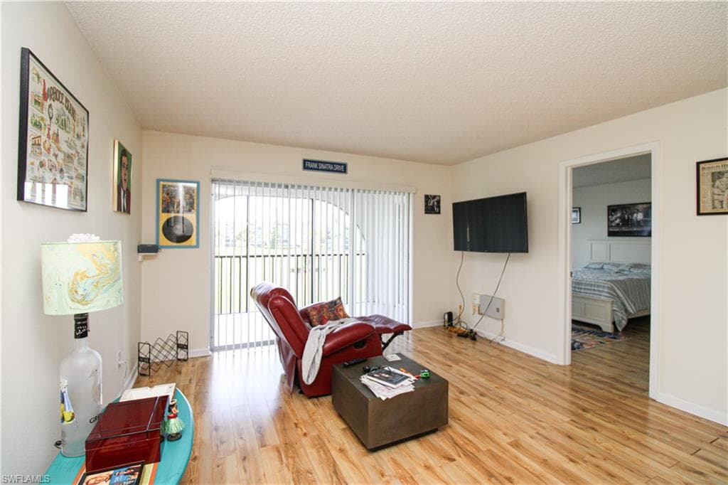 41 High Point CIR S 303-12