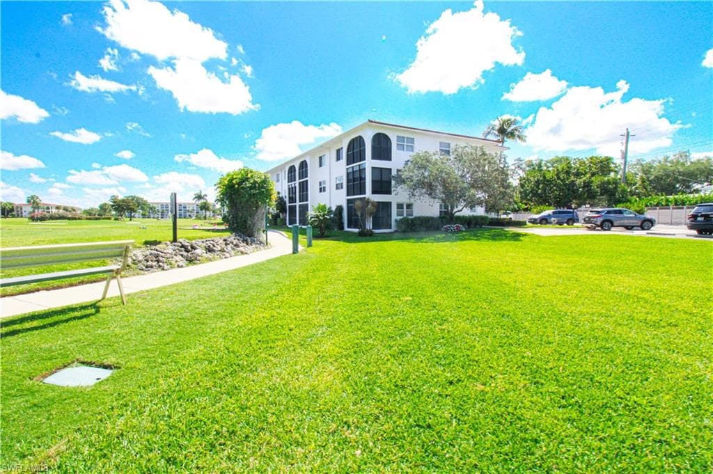 41 High Point CIR S 303-32