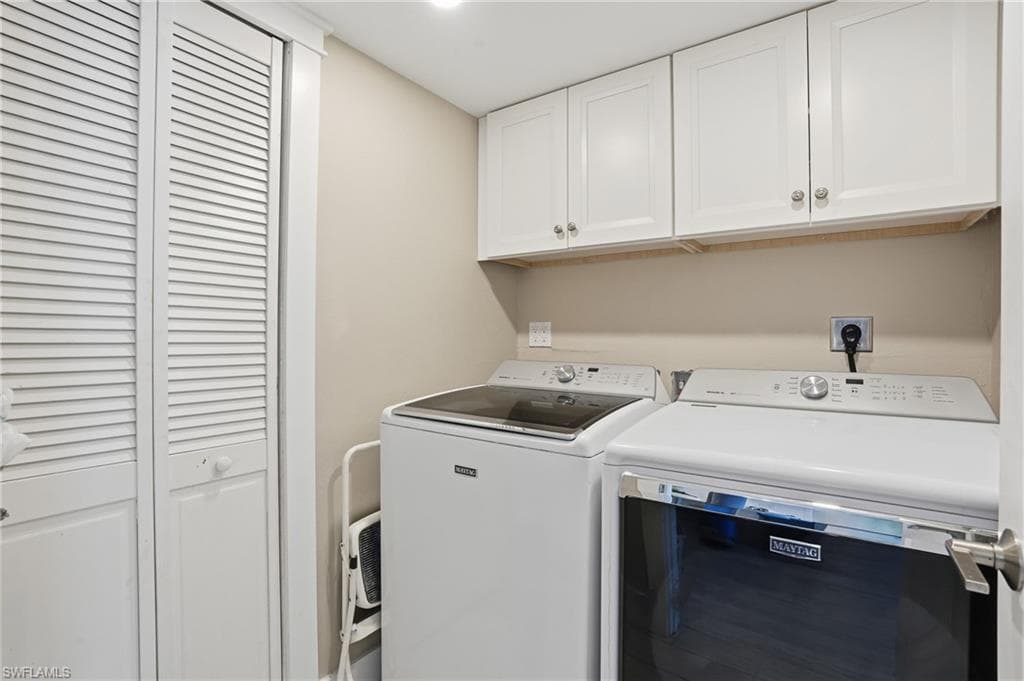 2532 Estero BLVD 102-30