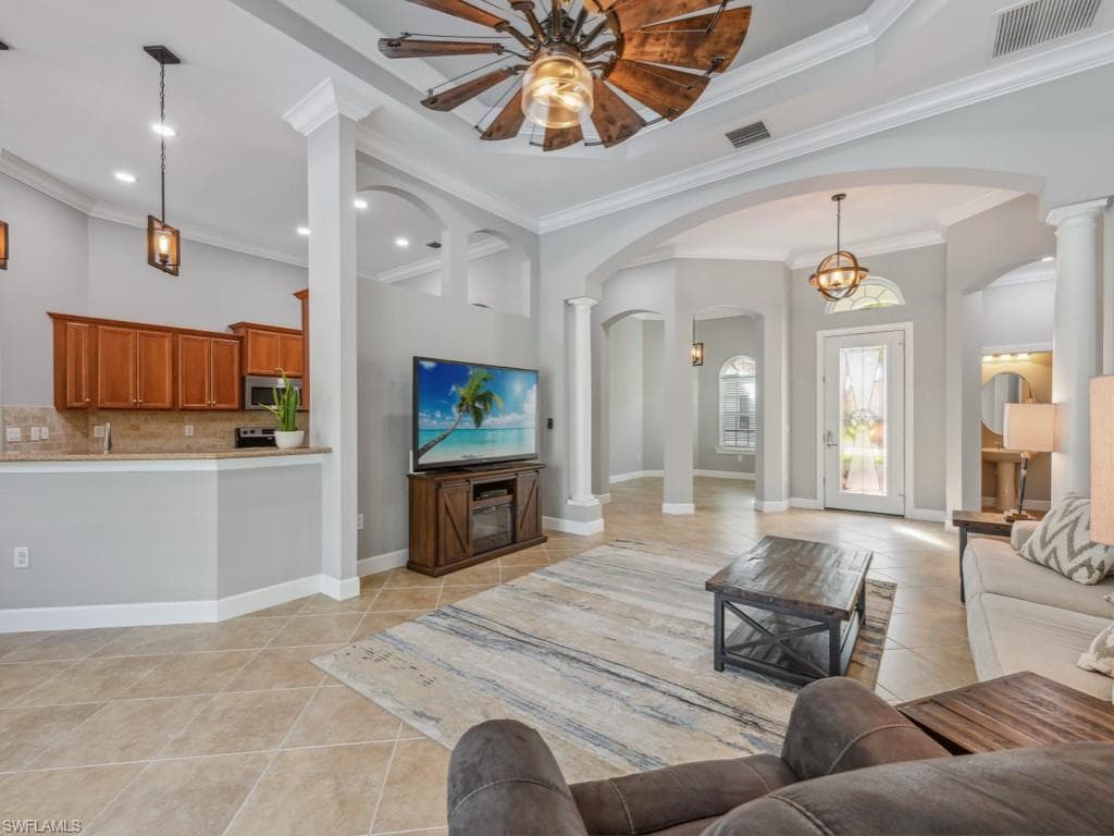 26430 Doverstone ST-8