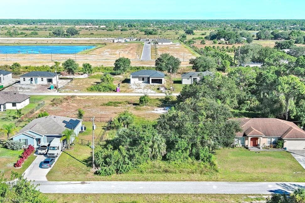 341 Ranchito AVE-9