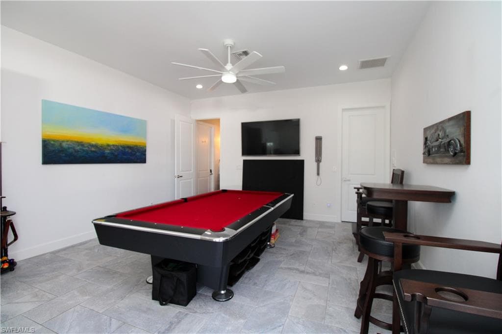 1555 Crayton RD-28