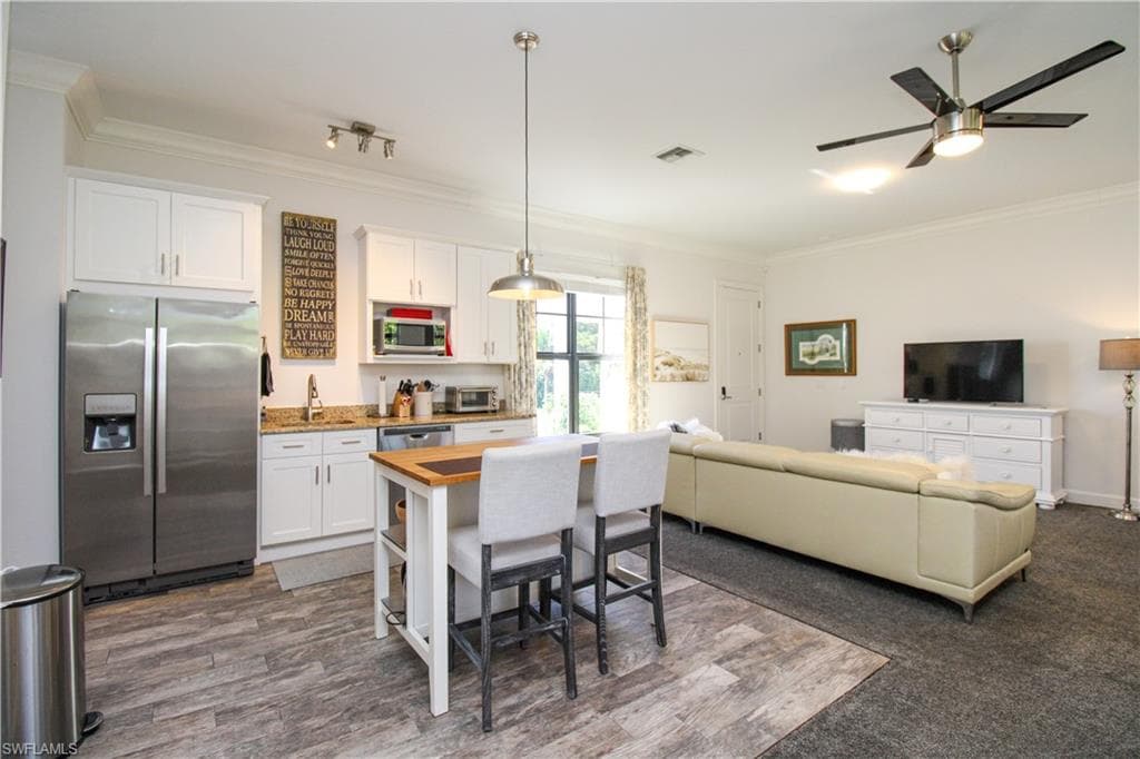 1555 Crayton RD-24