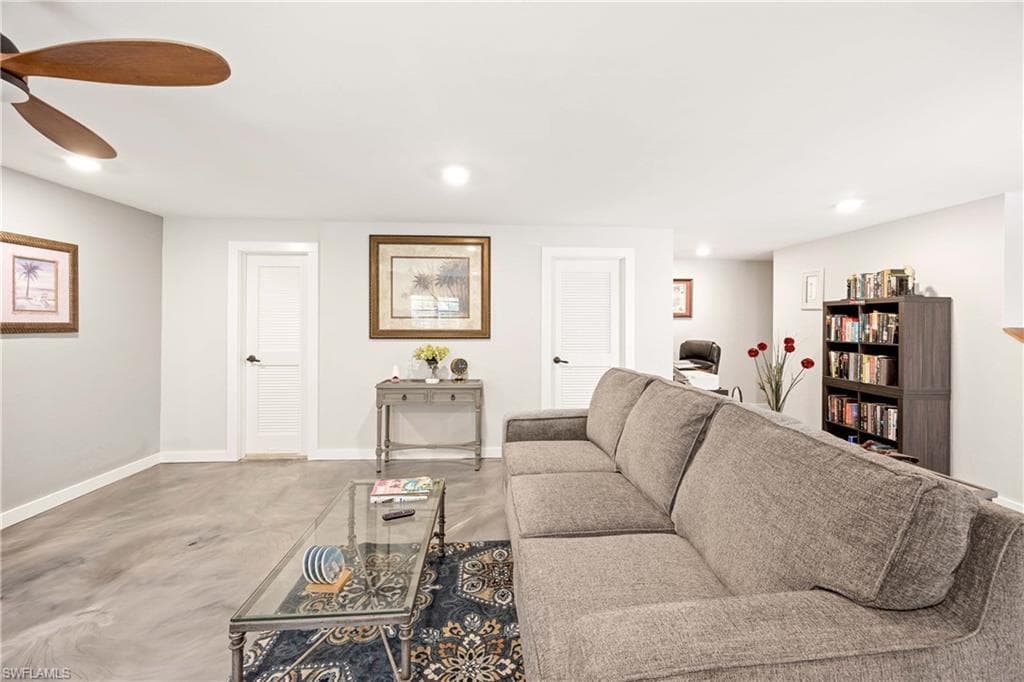 9395 Pennsylvania AVE 3-24