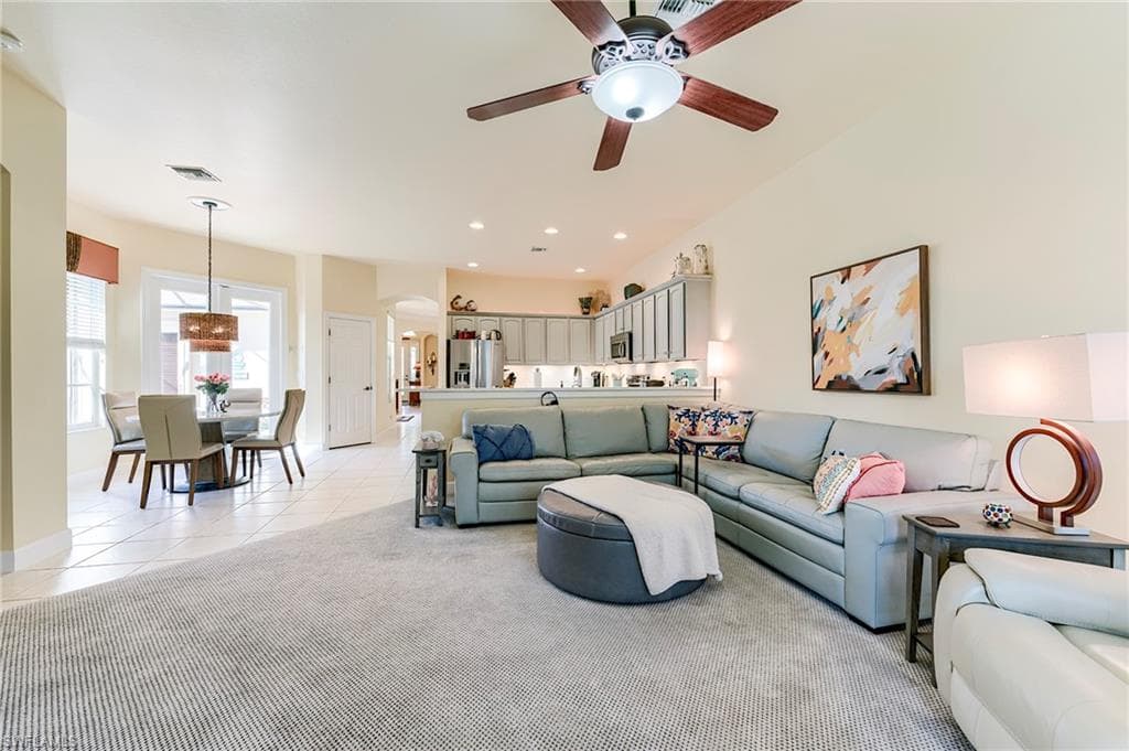 8920 Crown Colony BLVD-17