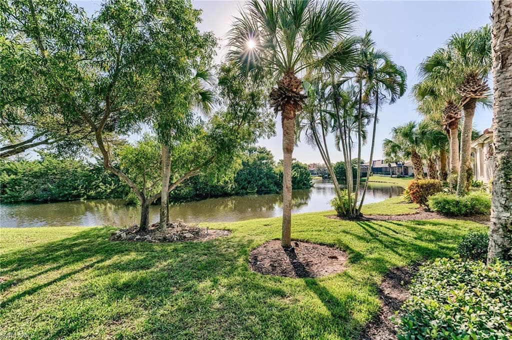 8920 Crown Colony BLVD-5