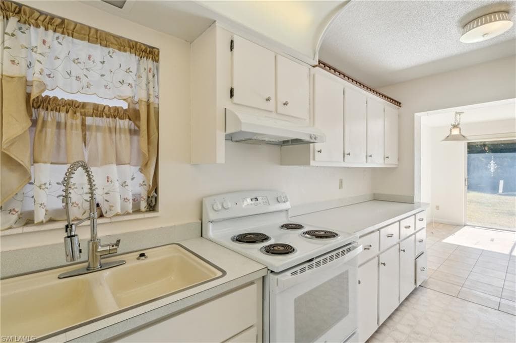 235 Thistle CT-14