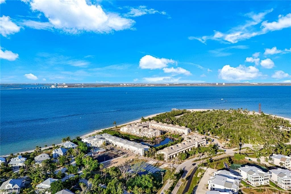 200 Periwinkle WAY 214-1