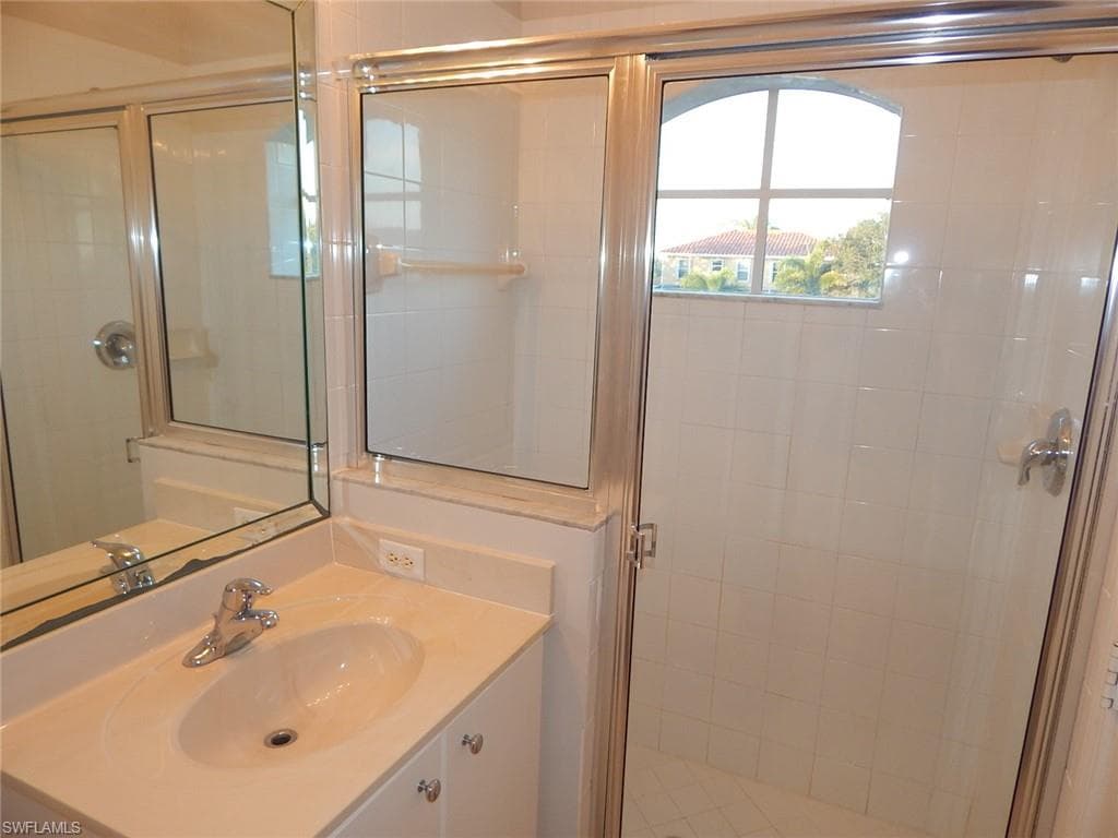 1334 Weeping Willow CT-14