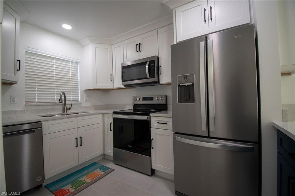 16007 Davis RD 613-5