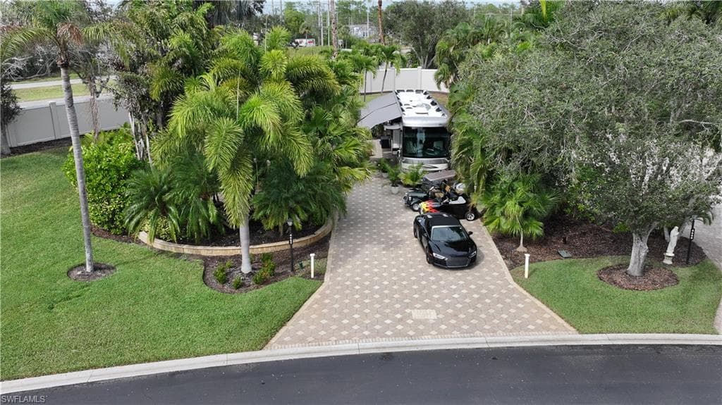 4662 Southern Breeze DR-2