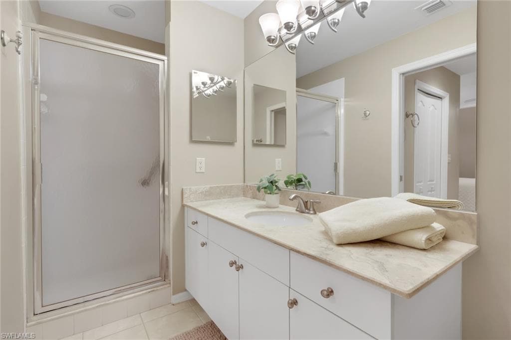 8680 Cedar Hammock CIR 122-8