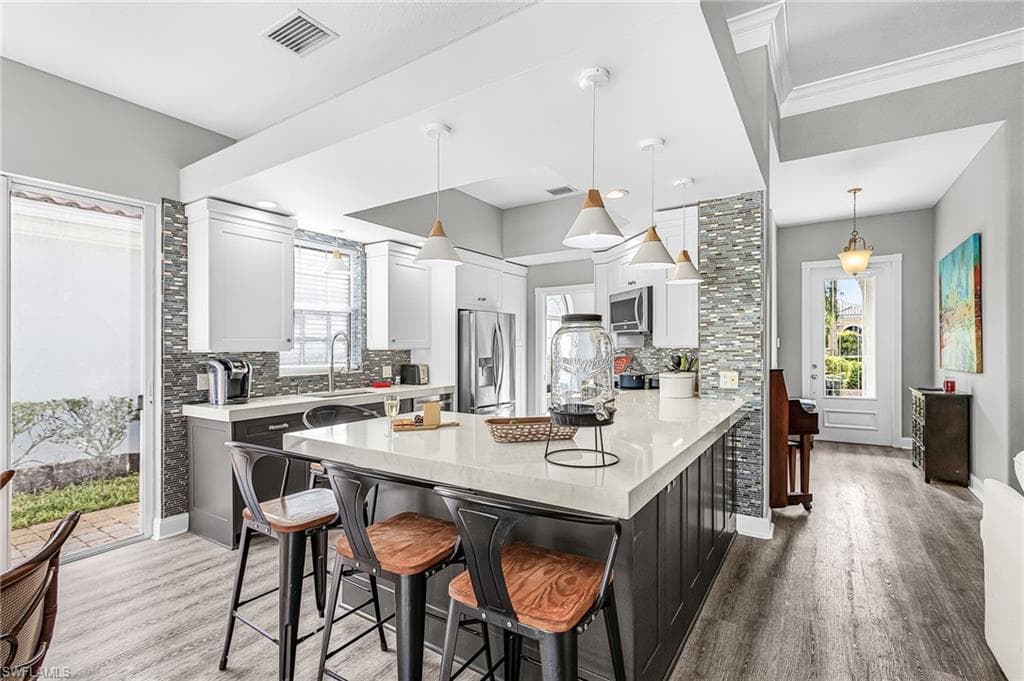 7549 Garibaldi CT-10
