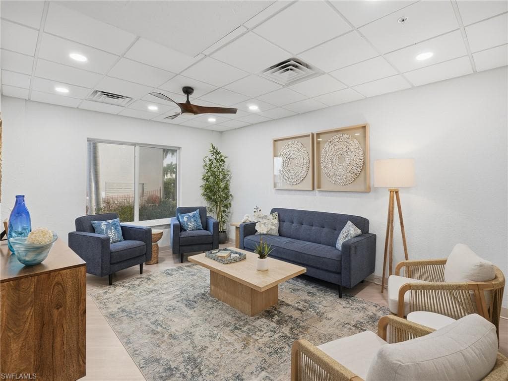 8701 Estero BLVD 201-5