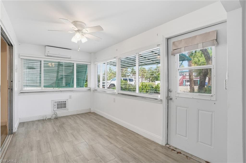 5474 Oak Ridge AVE-25