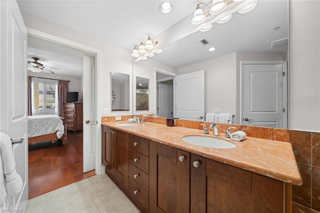 1015 Sandpiper ST D105-24