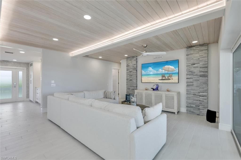 27 Beach Homes-12
