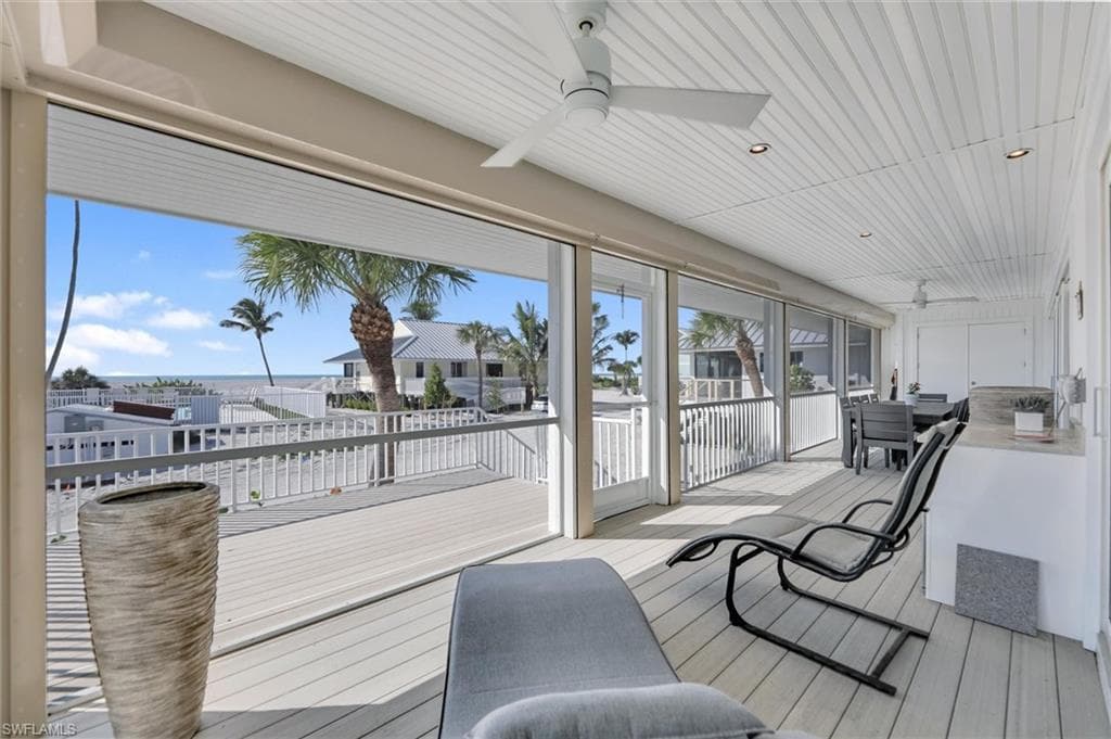27 Beach Homes-14