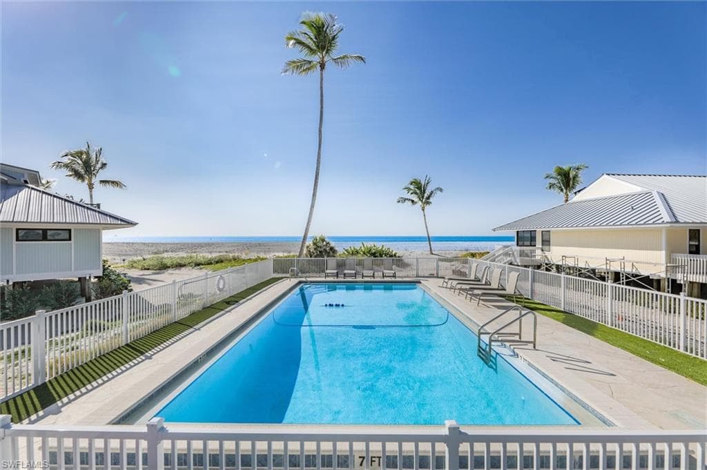 27 Beach Homes-50