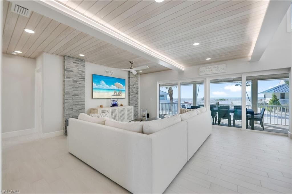 27 Beach Homes-11