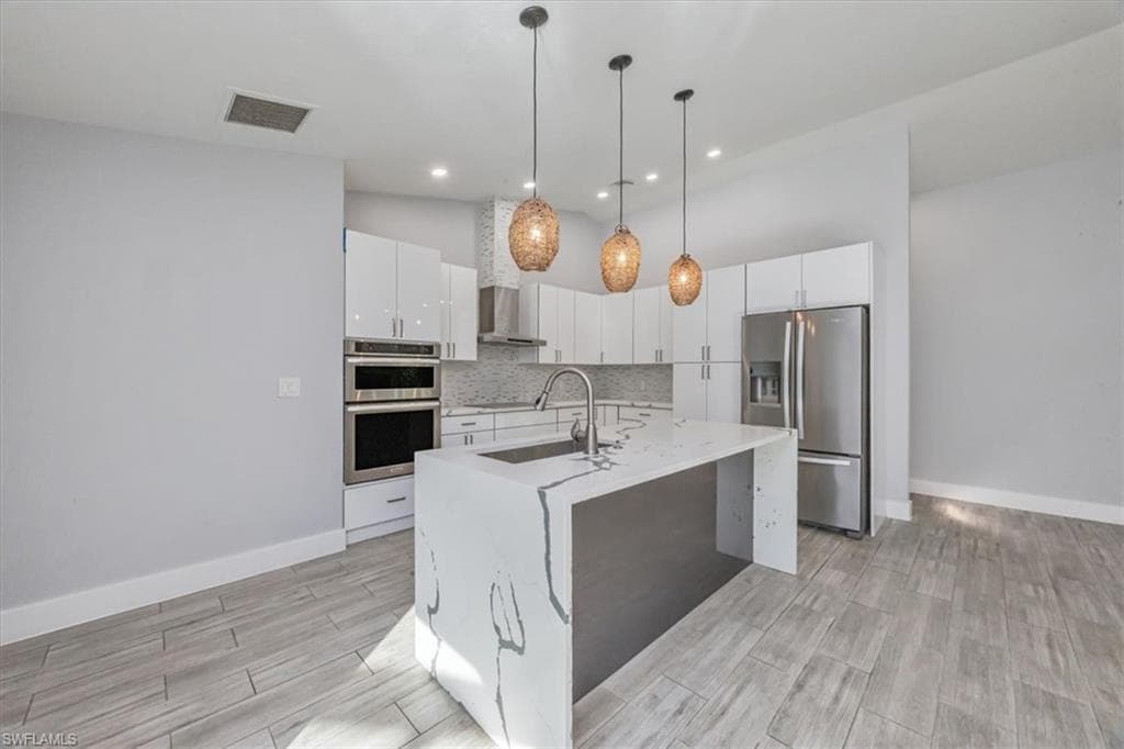 6161 Waxmyrtle WAY-10