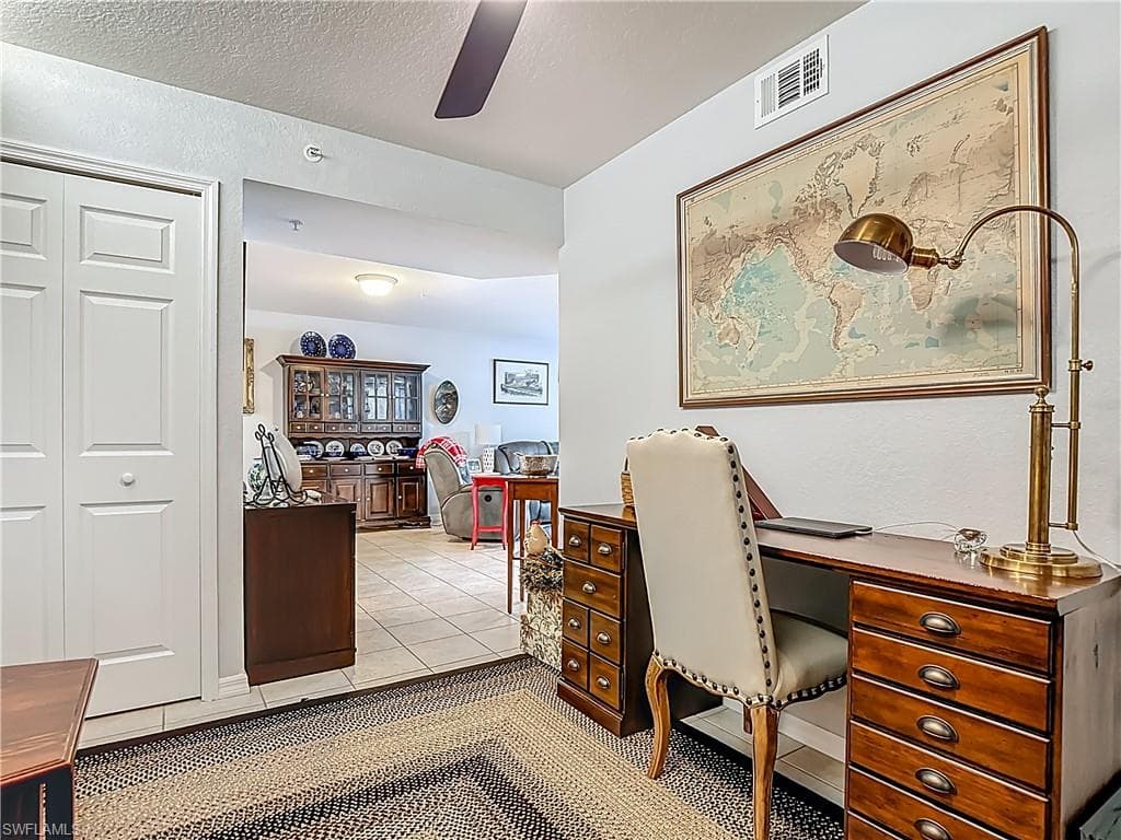 25735 LAKE AMELIA WAY 103-18