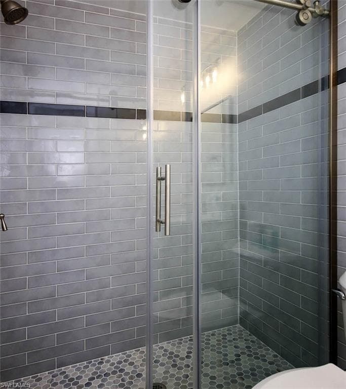 5117 Sea Bell RD E103-18