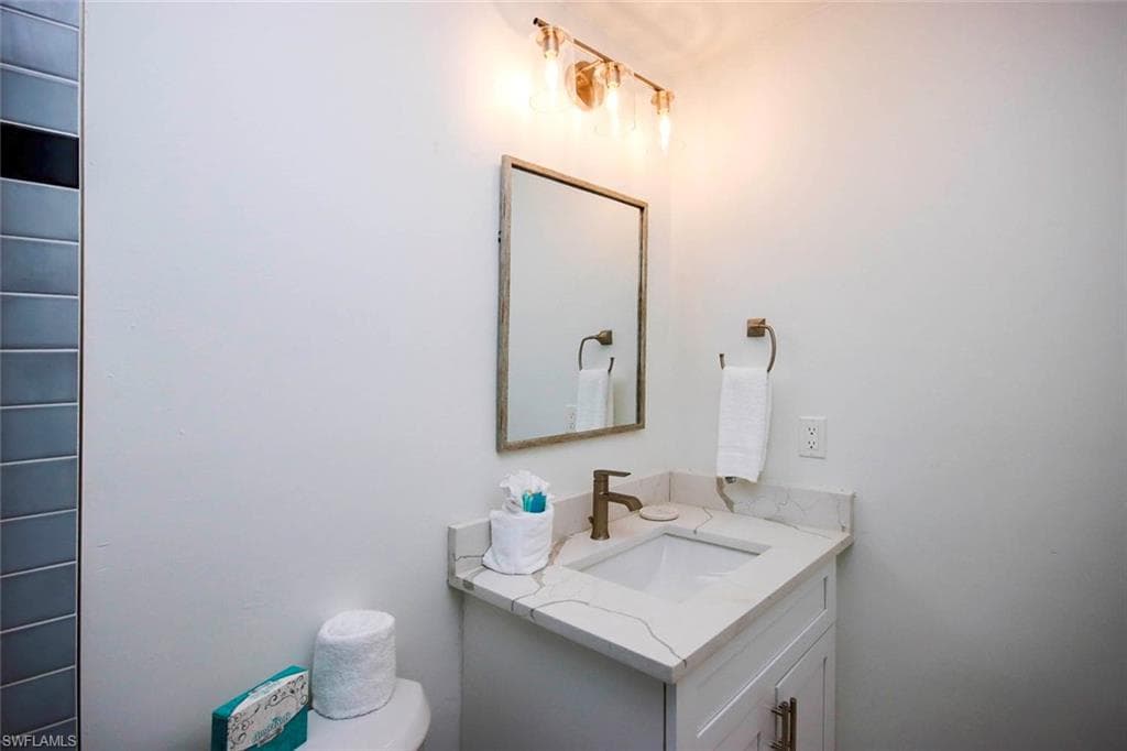 5117 Sea Bell RD E103-19