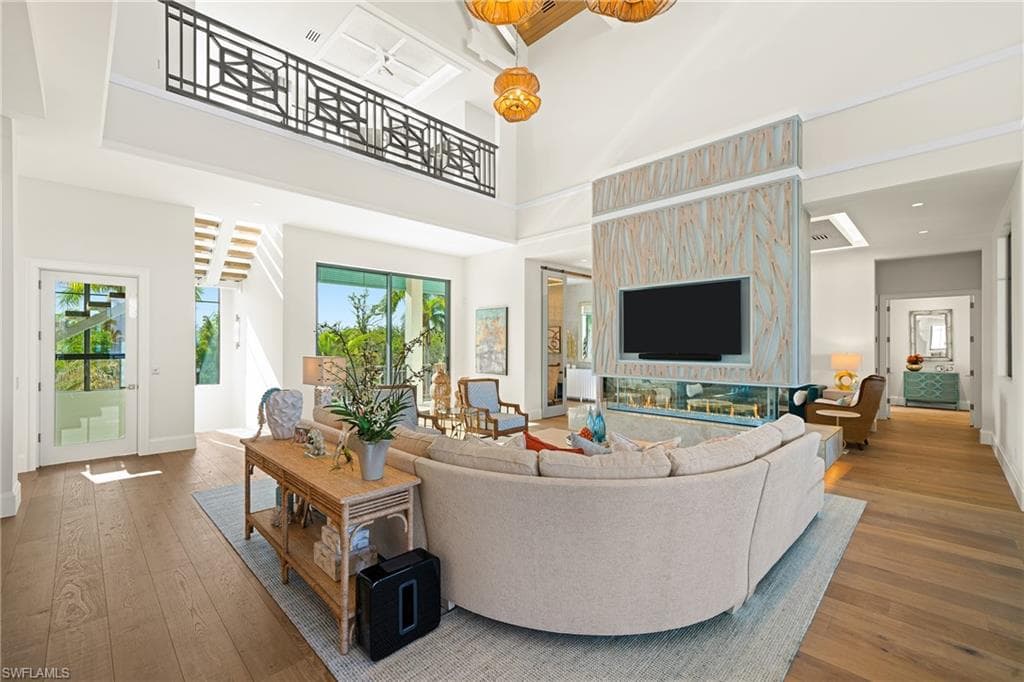 99 Saint Lucia LN-5
