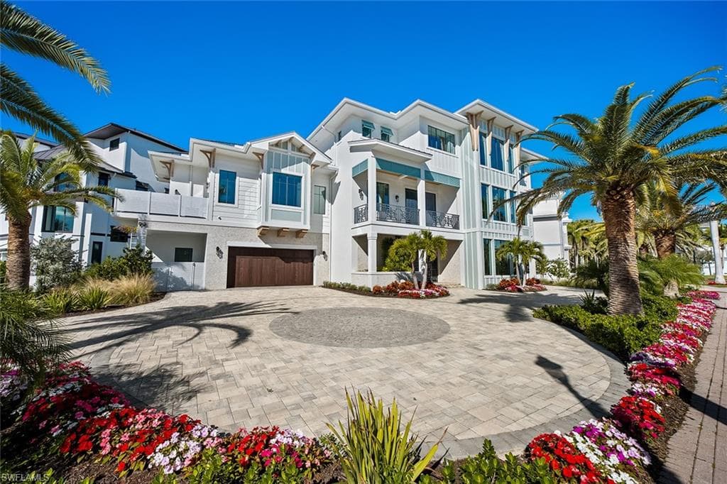 99 Saint Lucia LN-48
