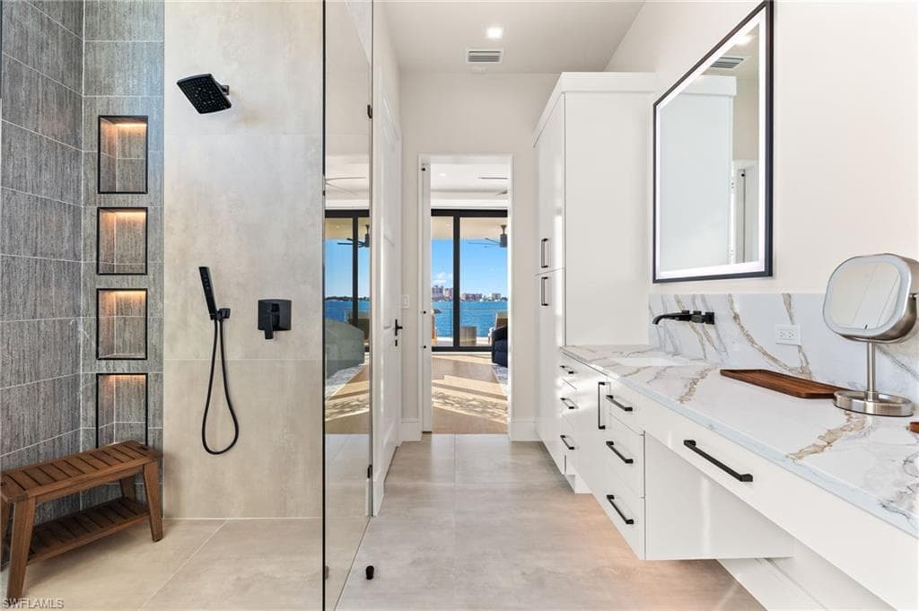 793 San Carlos DR-16