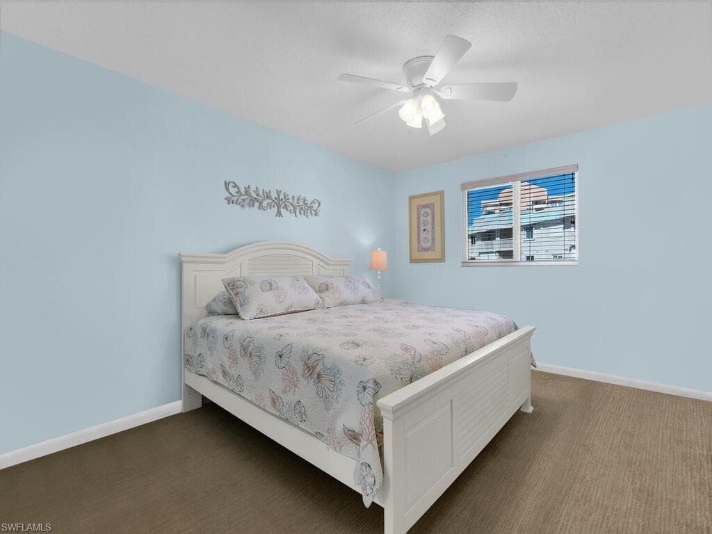 7400 Estero BLVD 512-14