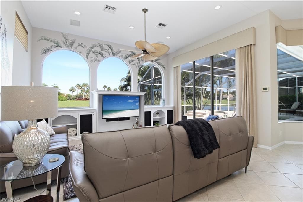 1901 Winding Oaks WAY-3